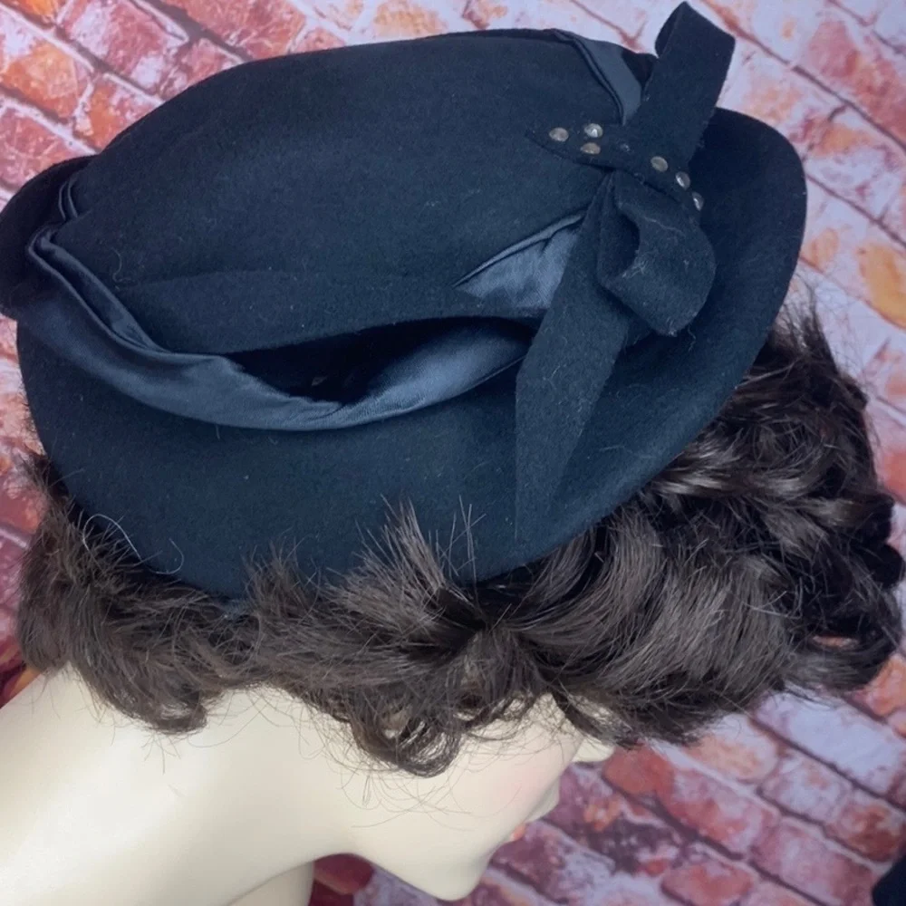 Vintage 40s Glenover Henry Pollack Tilt Felt Black Wool Felt Rhinestone …